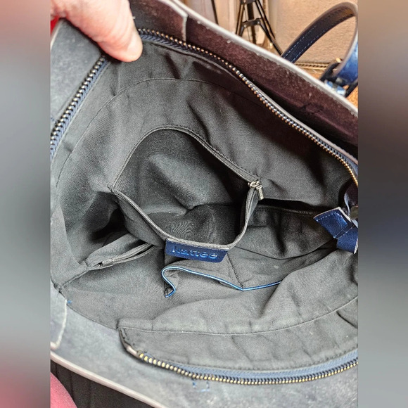 Kattee Womens Beautiful Blue Leather Large Shoulder Bag 14x15.5x5 Classic - Picture 13 of 14